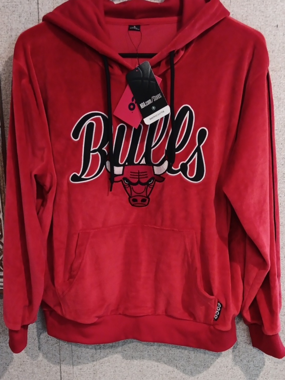 NBA Red Pullover Velour Hoodie Bulls Sweatshirt Size Womens Small